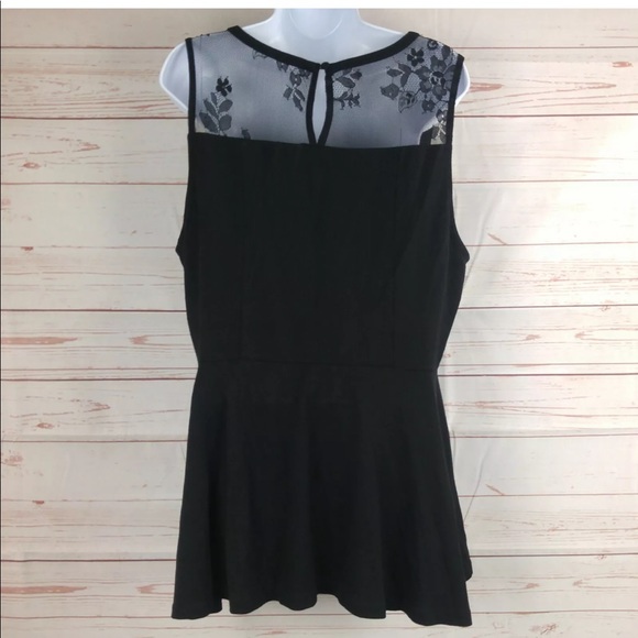 BLACK LACE YOKE PEPLUM TOP - Picture 6 of 6